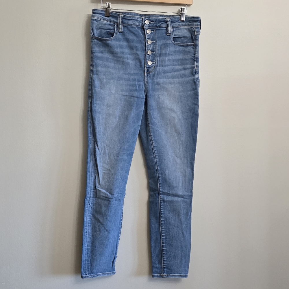 American Eagle Outfitters High Rise Next Level Stretch Light Blue Skinny Jeans